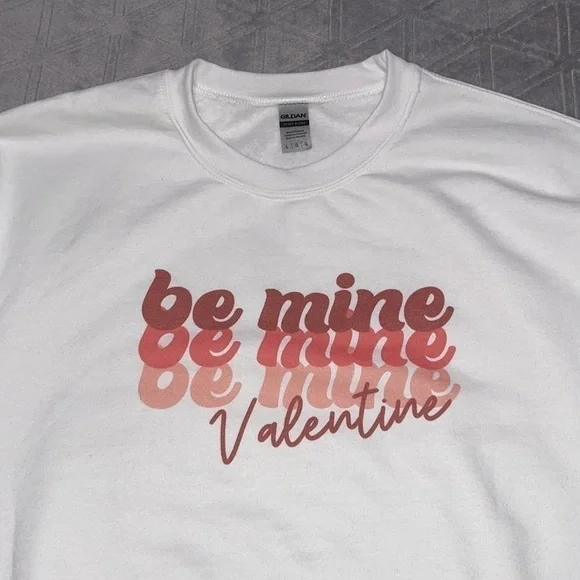 Be mine Valentine sweater - Picture 3 of 3